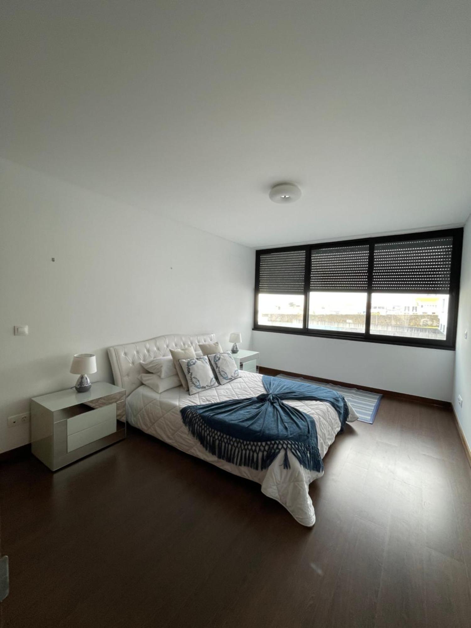 Apartment Neat *
